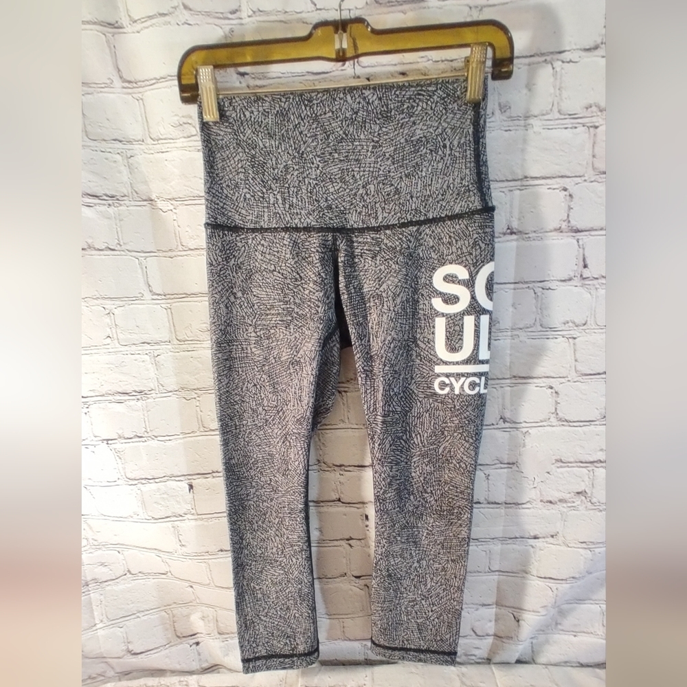 Lululemon Soul Cycle Collab Capri Leggings 6 Yoga